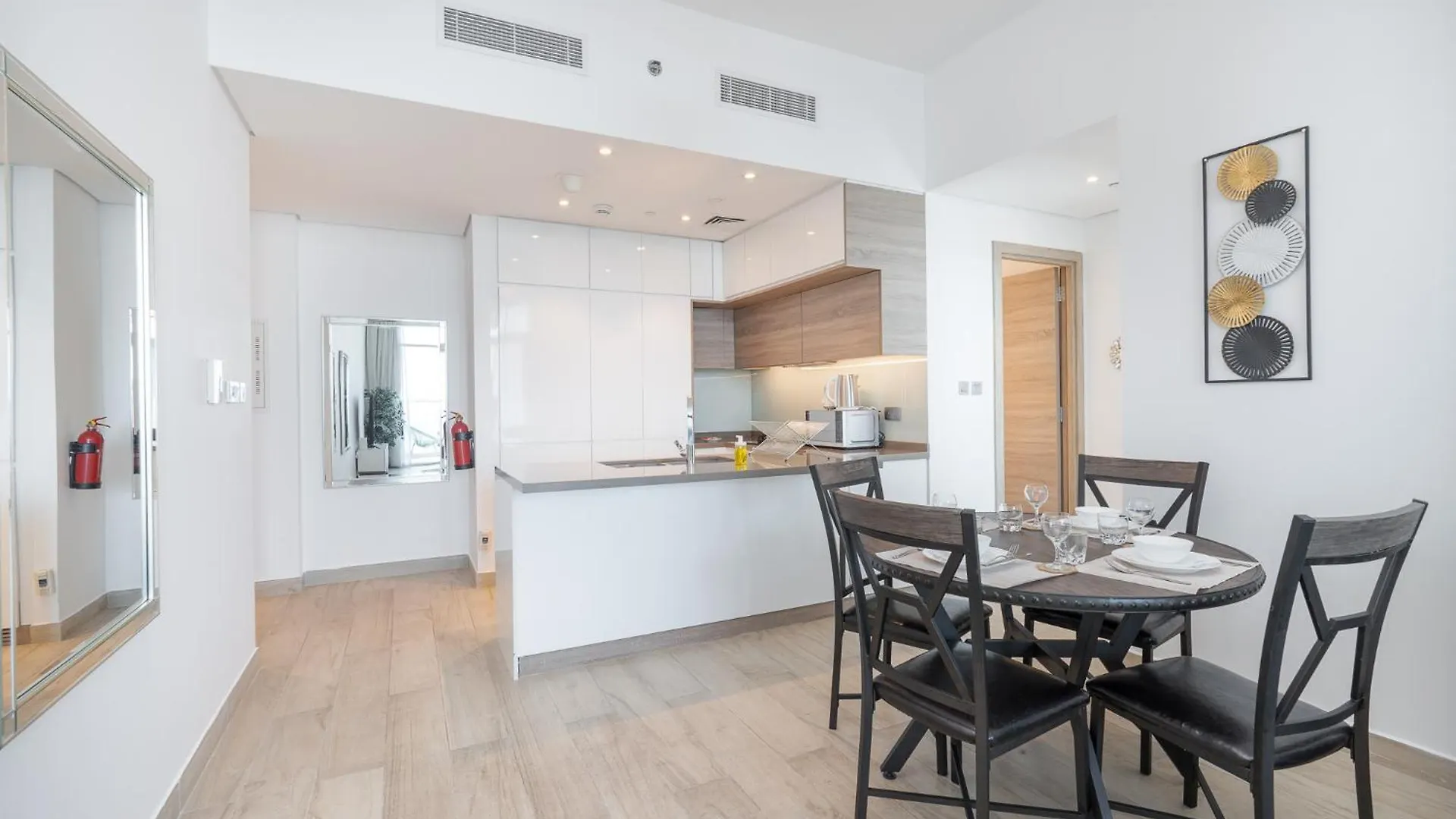 Luxury 1-Bedroom In Dubai Marina That Sleeps 2 0*,  Ηνωμένα Αραβικά Εμιράτα