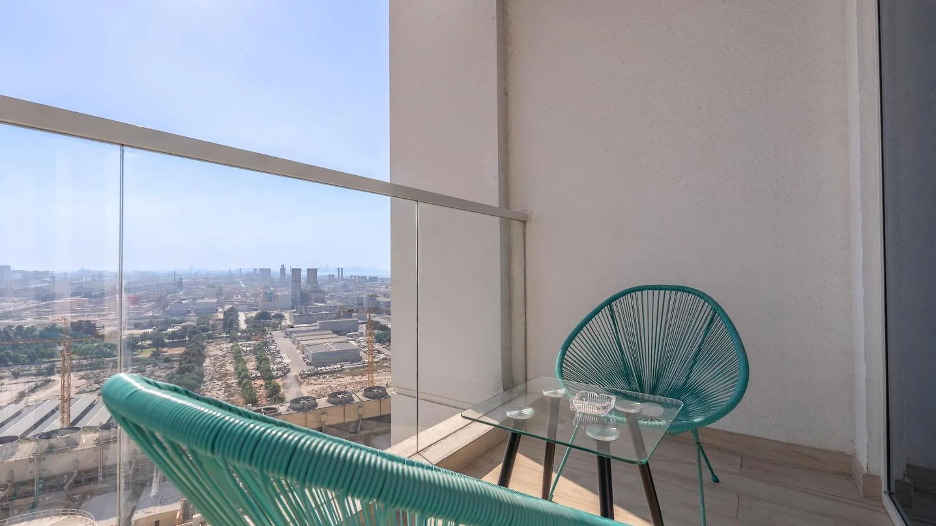 Luxury 1-Bedroom In Dubai Marina That Sleeps 2 Apartment
