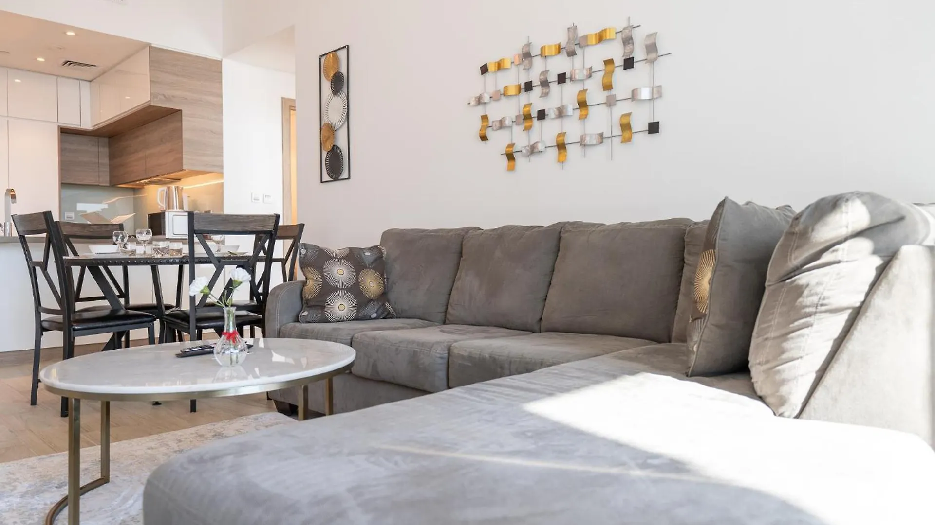Apartment Luxury 1-Bedroom In Dubai Marina That Sleeps 2 United Arab Emirates